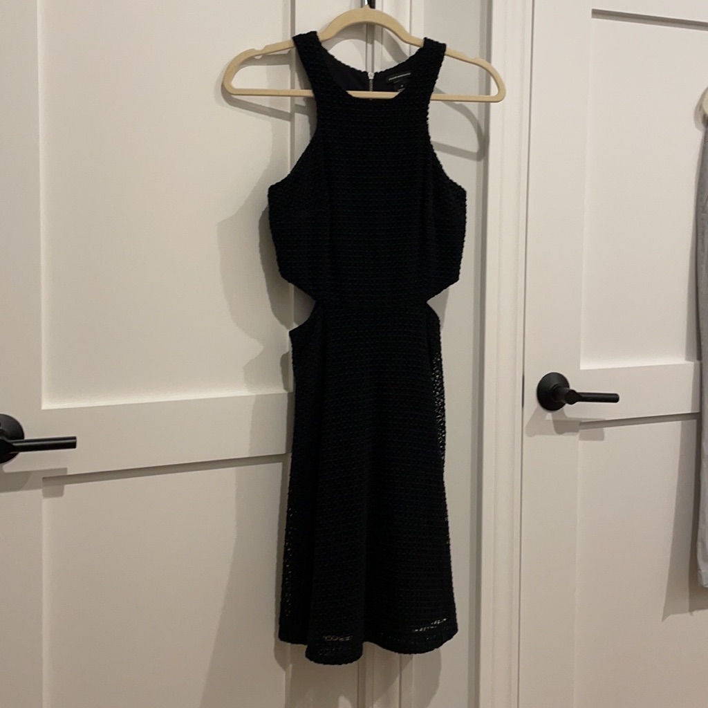 Club Monaco Cut Out Little Black Dress Sz 0
